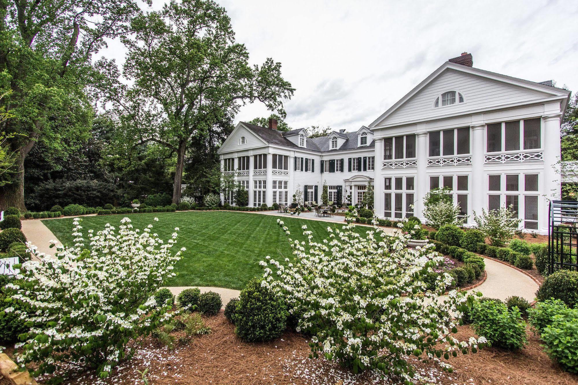 The Duke Mansion Bed & Breakfast Charlotte Luaran gambar